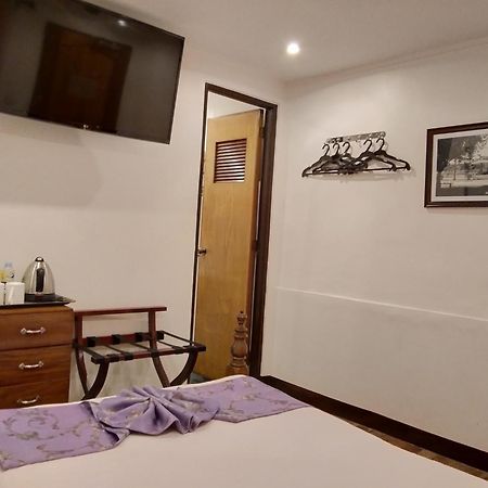 Log Cabin Hotel - Safari Lodge Baguio Baguio City Værelse billede