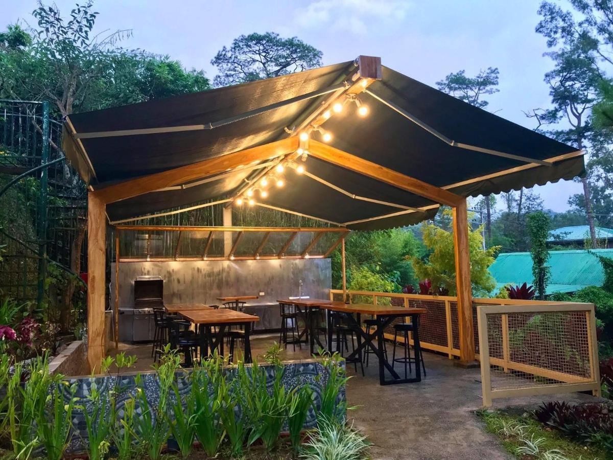 Log Cabin Hotel - Safari Lodge Baguio Baguio City Eksteriør billede
