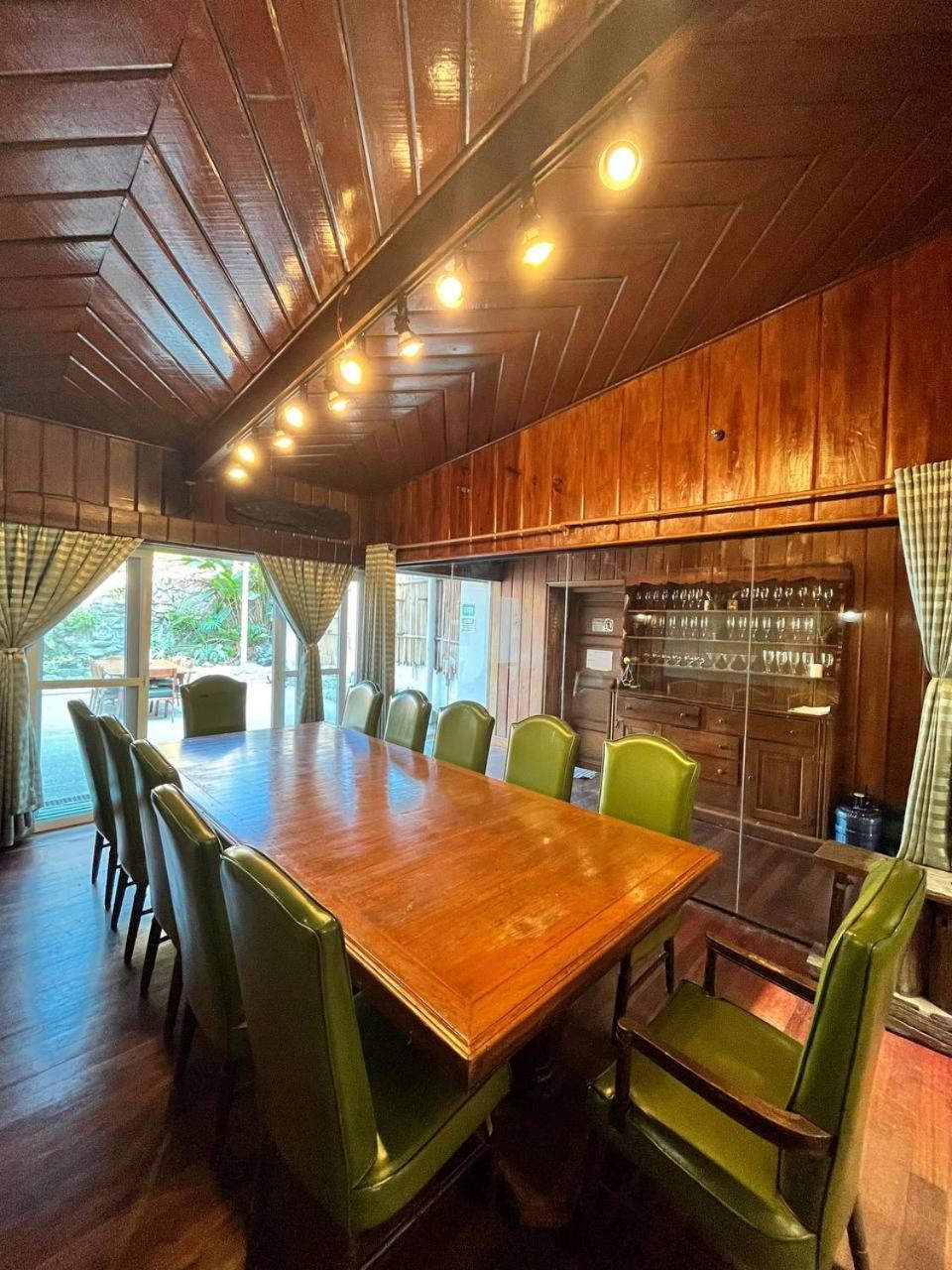Log Cabin Hotel - Safari Lodge Baguio Baguio City Eksteriør billede