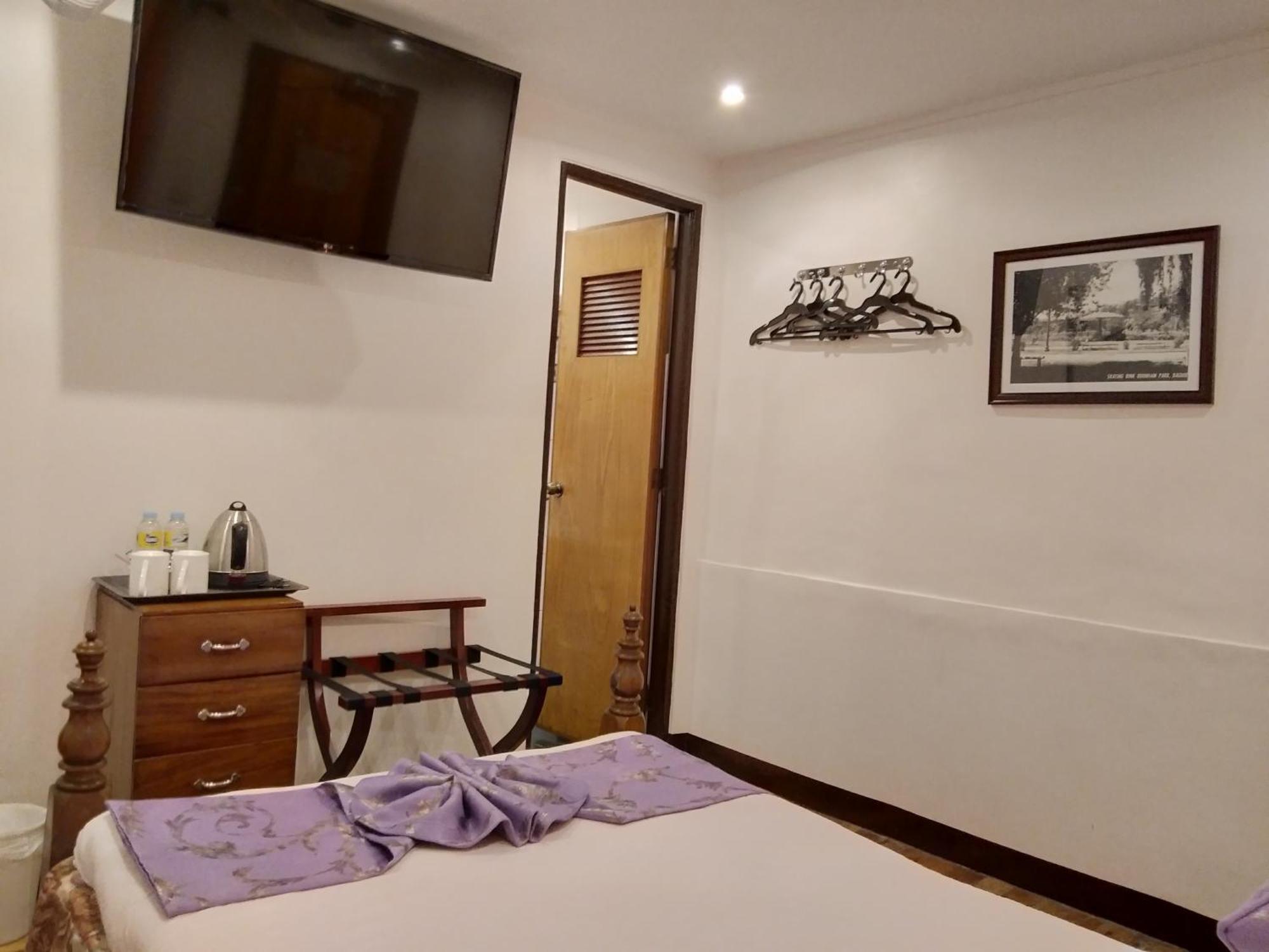 Log Cabin Hotel - Safari Lodge Baguio Baguio City Værelse billede